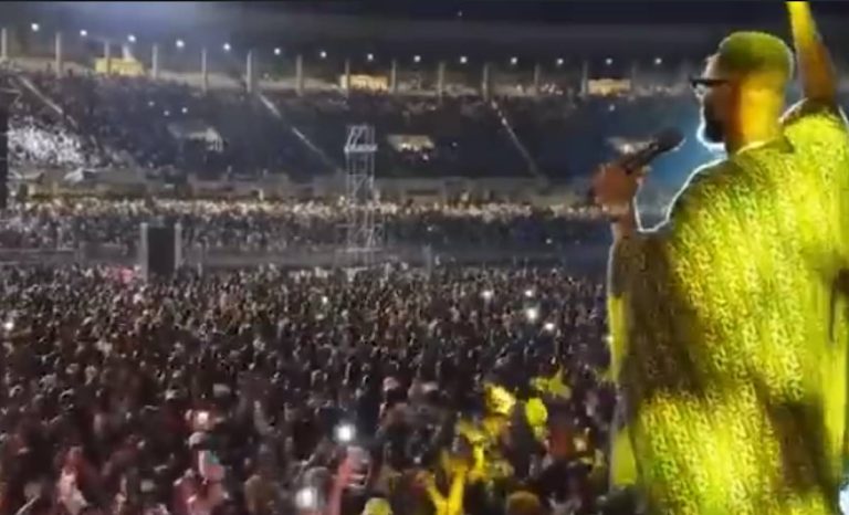 Héritier Watanabe Stade des Martyrs