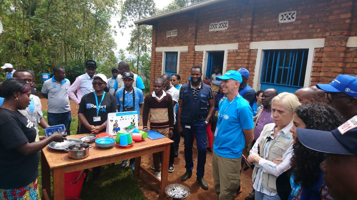 Sud-Kivu : La Directrice régionale et le Représentant-pays de l’UNICEF visitent les activités du projet de résilience à Walungu
