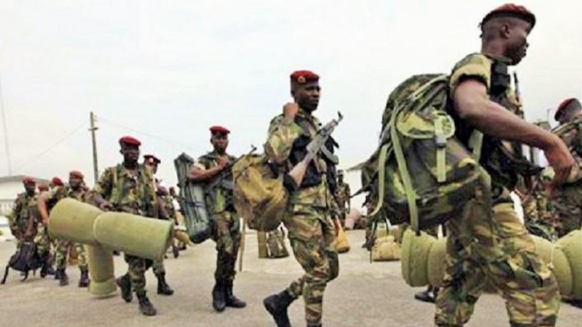 Mali: Le chef de la junte malienne accorde la grâce présidentielle aux 49 soldats ivoiriens