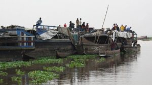 Basankusu 145 disparus dans un naufrage bateau equateur