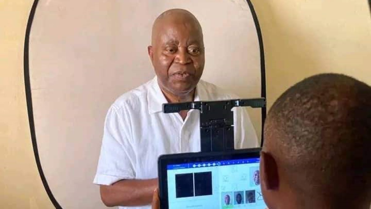 Adolphe MUZITO,Initiateur du parti Nouvel Élan