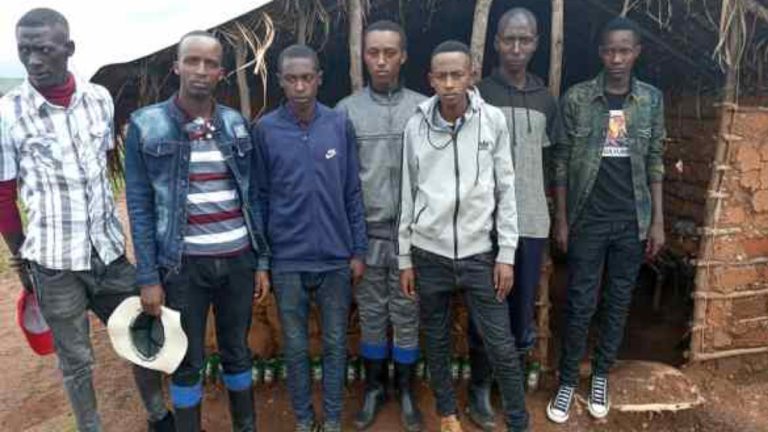 7 éléments du groupe rebelle Twigwaneho se rendent