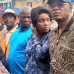 Gentiny Ngobila, accompagné du vice-gouverneur Gérard Mulumba