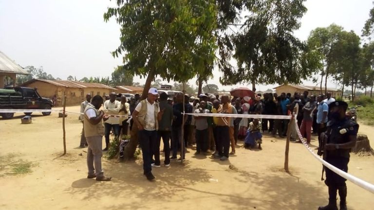 Un centre d'enrôlement