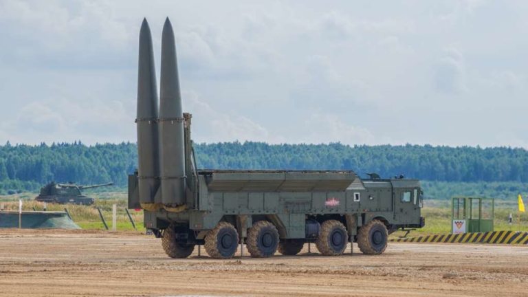 bombe arme nucléaires tactiques russe Vladimir Poutine