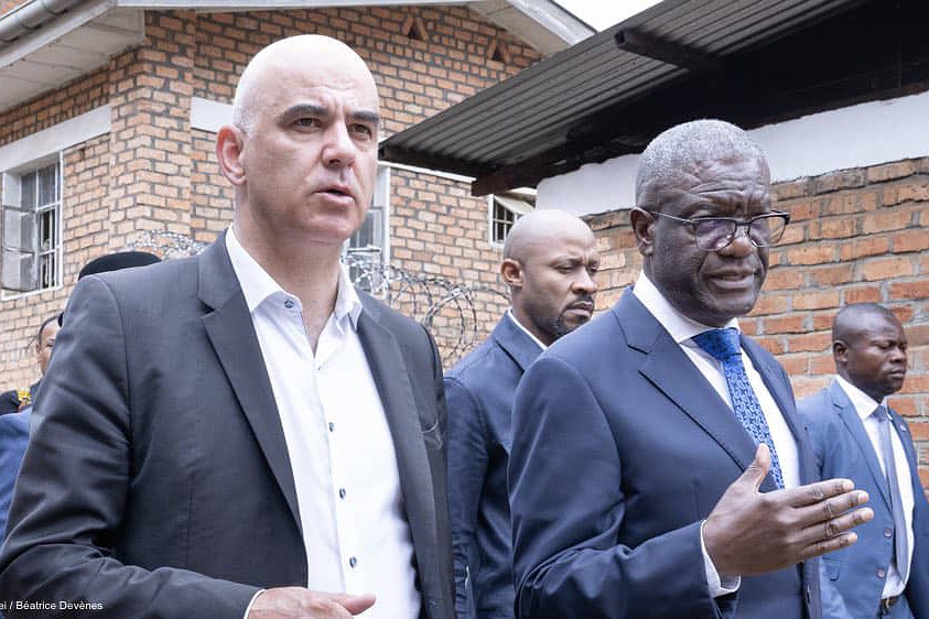 Alain Berset, a visité l'hôpital de Panzi avec Mukwege