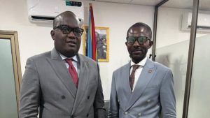 Socrate Ibutshi et Guy Mafuta