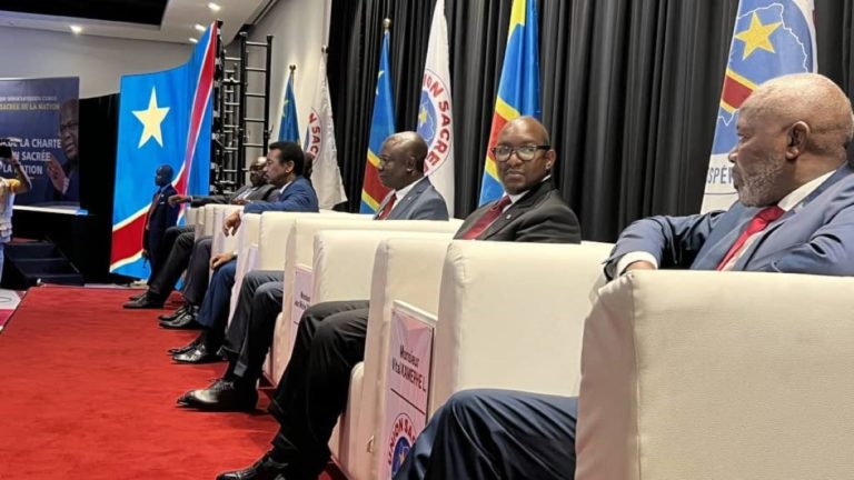 adhésion à l'Union sacrée de la Nation Kinshasa