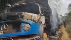 ADF frappe de nouveau Attaque mortelle à Sokotano en Ituri, sept camions de marchandises incendiés