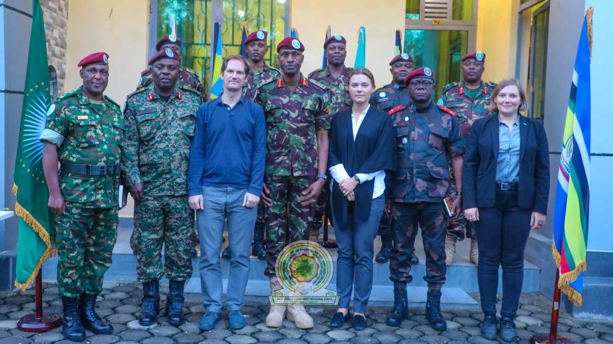 L'UE rencontre l'EAC RF