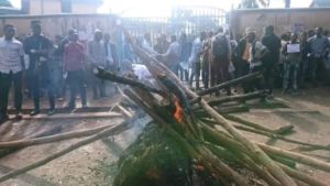 Bukavu Deux Présumés Malfrats Publiquement Lynchés à Bagira