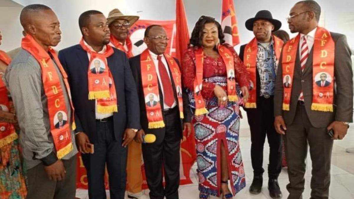 Mbilia Bel rejoint l'AFDC