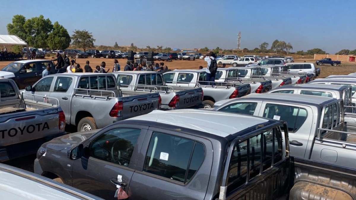 Professeurs Émérites Véhicules Katanga Kasai