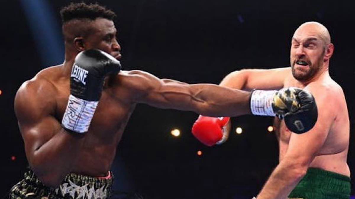 Francis Ngannou vs Tyson Fury