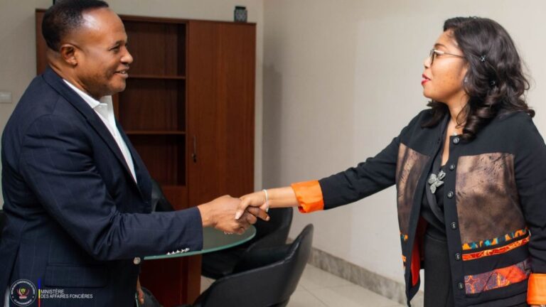 Sud-Ubangi Acacia Bandubola