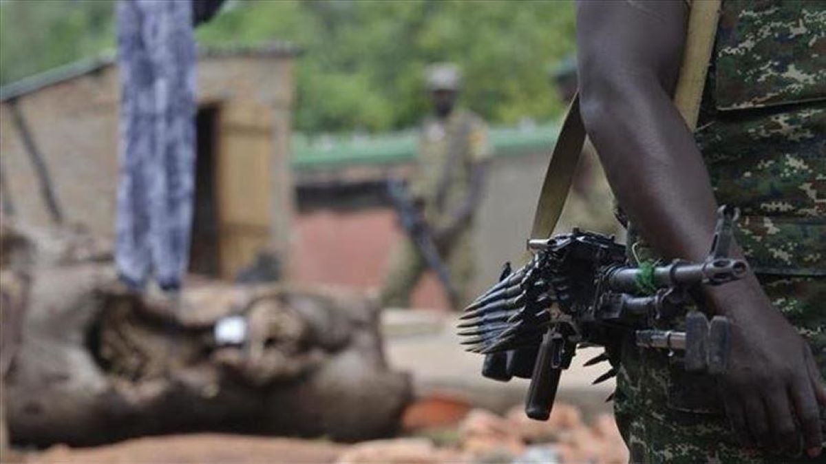FARDC contre les miliciens Mobondo