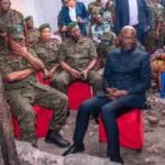 Guy Kabombo visite les familles des généraux Mutombo et Likulia