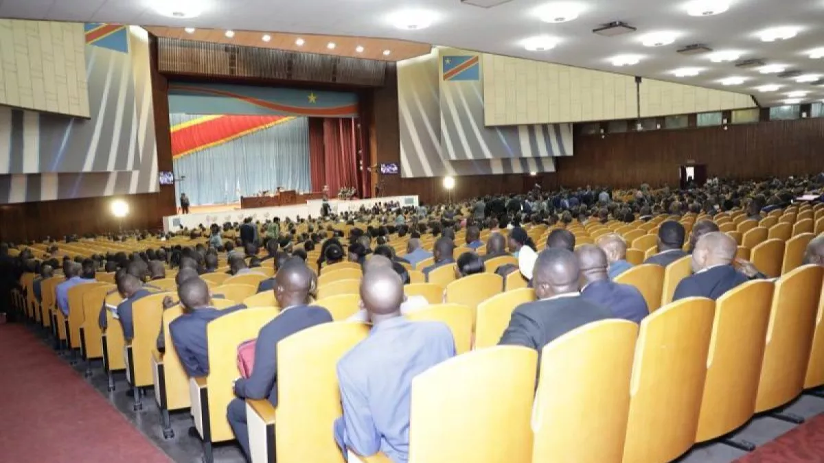 RDC: l’assemblée nationale a pris acte du programme présenté par Sylvestre Ilunga, gouvernement investi