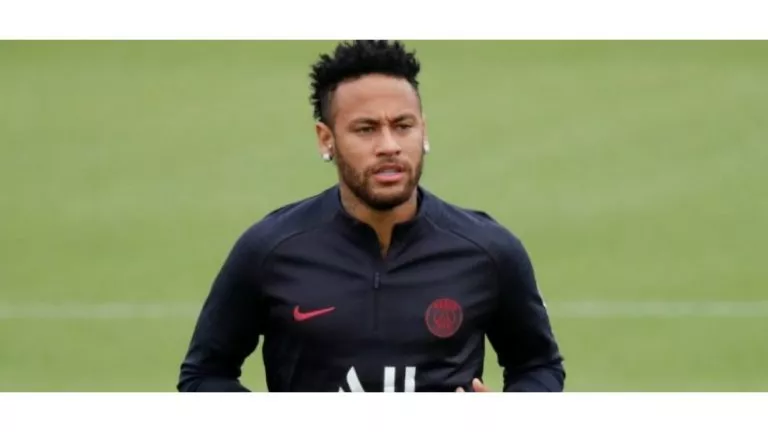 PSG Neymar Transfert Barcelone star brésilienne
