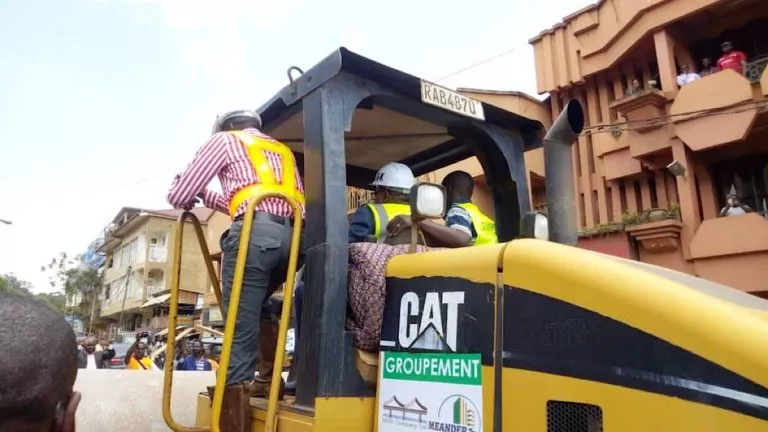 Bukavu Gouverneur Theo Kasi ruziz 1