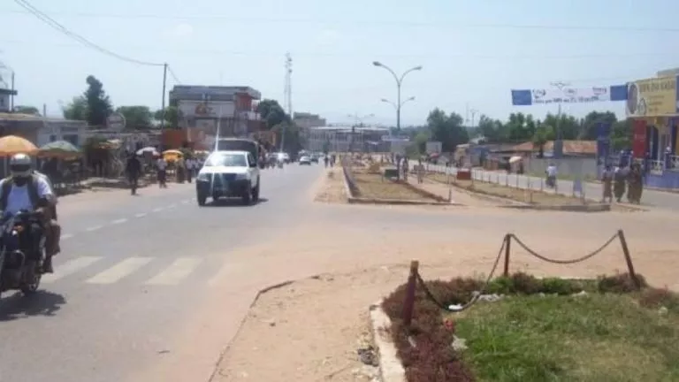 05AFAE4E DBA6 4259 87E0 1BEC389A933B