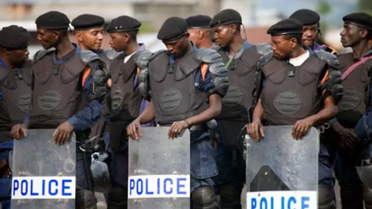 7B77A3E5 1A0C 4B07 AC25 5D036CE207FD