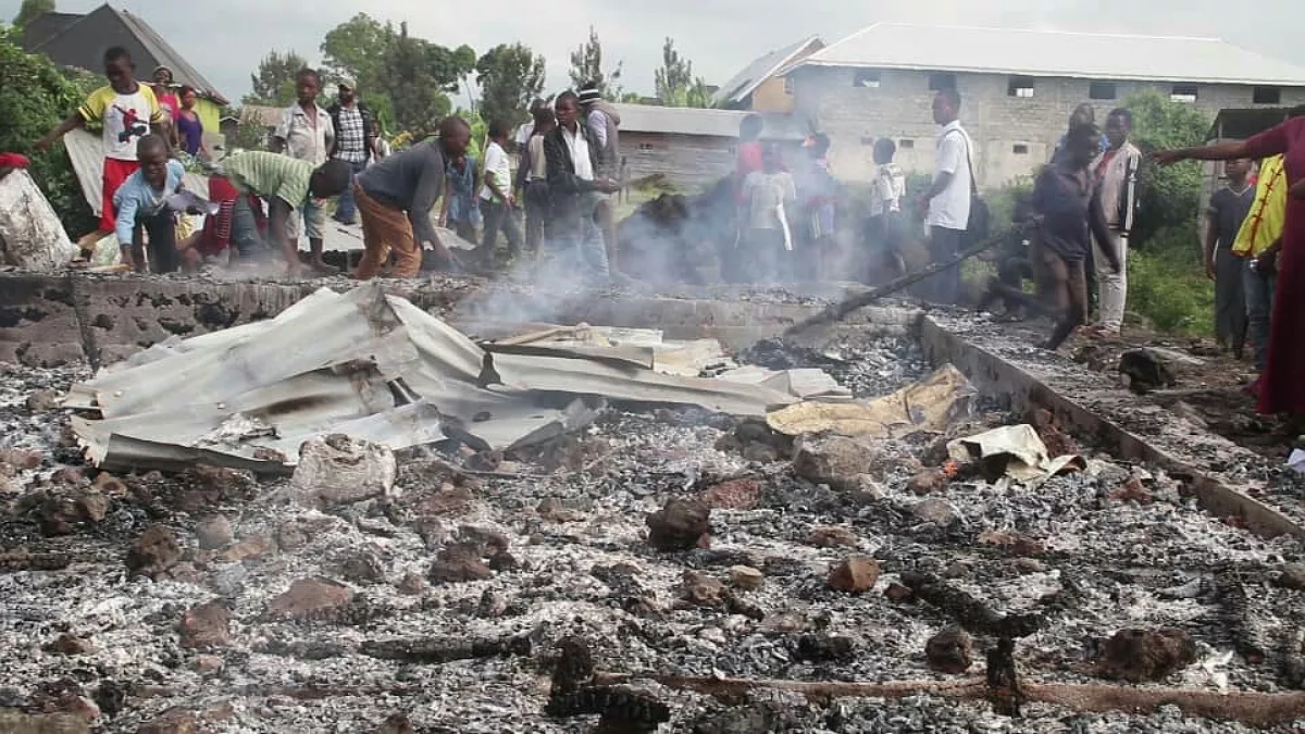 Nord-Kivu/vive tension à Goma : un présumé policier lynché et un bureau de l’autorité de base incendié, par la population en colère