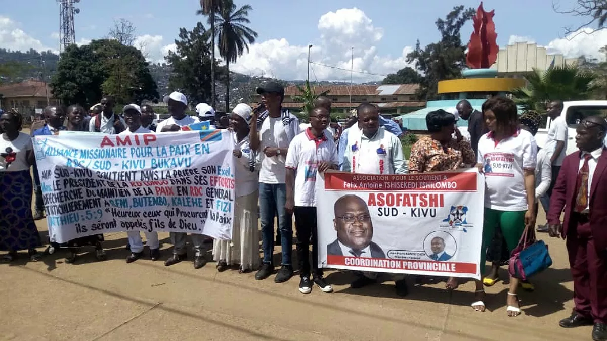 Bukavu : L’ASOFATSHI et L’AMIP ont marché pour soutenir le discours du président Tshisekedi à la nation