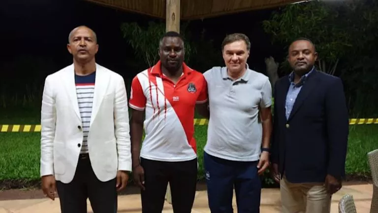 55CD495E 7647 4388 A870 1E043E8E660F