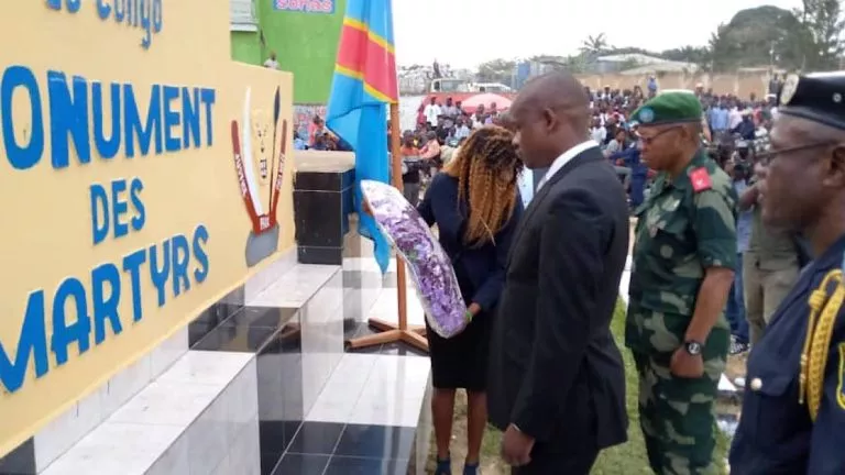 9EE26C81 EEFF 4995 8017 3B210E17D6F3