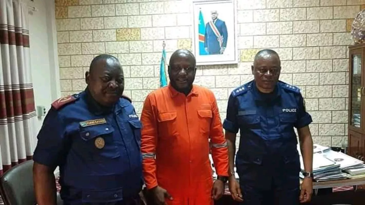 Kinshasa : Au nom de la police, le Général Kasongo a présenté les excuses au député national Ados Ndombasi