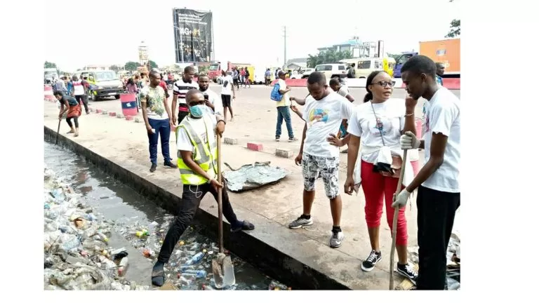 Kinshasa - lutte contre l'insalubrité