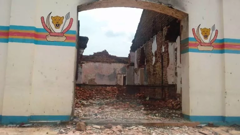 C74D290D 6000 4FCE 881C 54C586053058