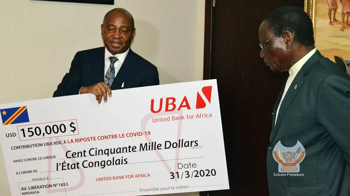 RDC/Covid-19: le 1er ministre Ilunga Ilunkamba a remis le chèque de 150 000 USD offert par l’UBA au gouverneur de la BCC