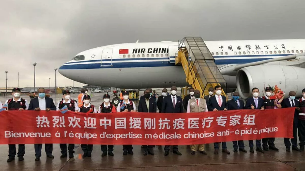 Covid-19 : L’équipe d’experts médicaux chinois est arrivée à Kinshasa pour soutenir la riposte