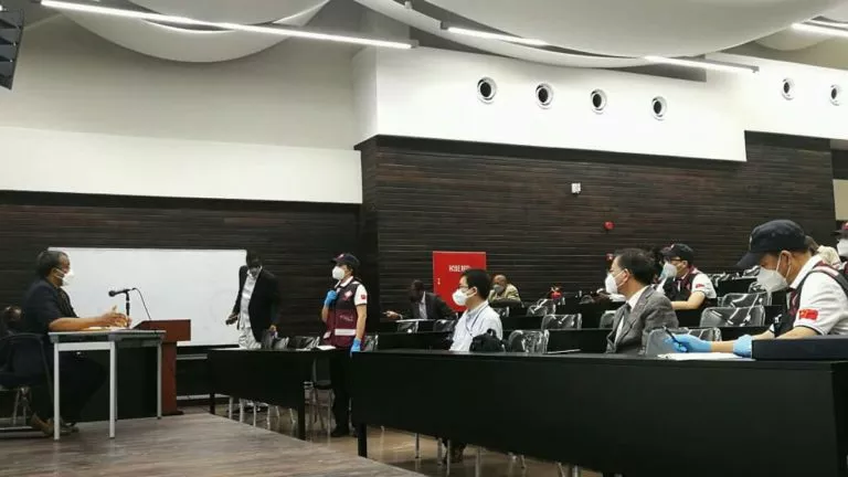 Professeur Muyembe a échangé avec l'équipe médicale chinoise à Kinshasa