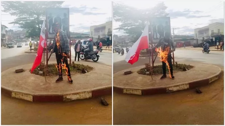 jeune homme d’environ 25 ans se brûle vif pour exiger la libération de Kamerhe