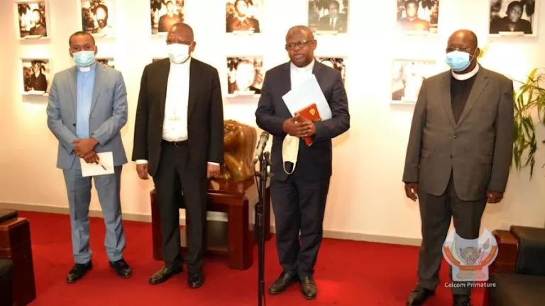 Les chefs religieux plaident pour l'assouplissement de la mesure d'interdiction des cultes