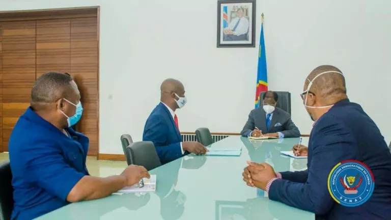 Alexis Thambwe échange avec le Synamed