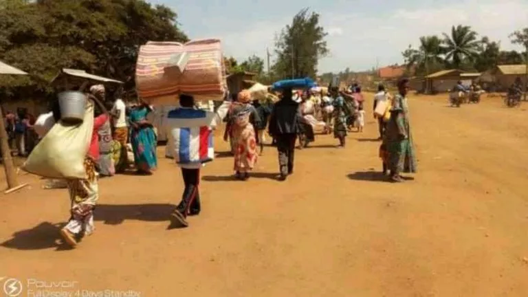 Beni : la population se déplace massivement
