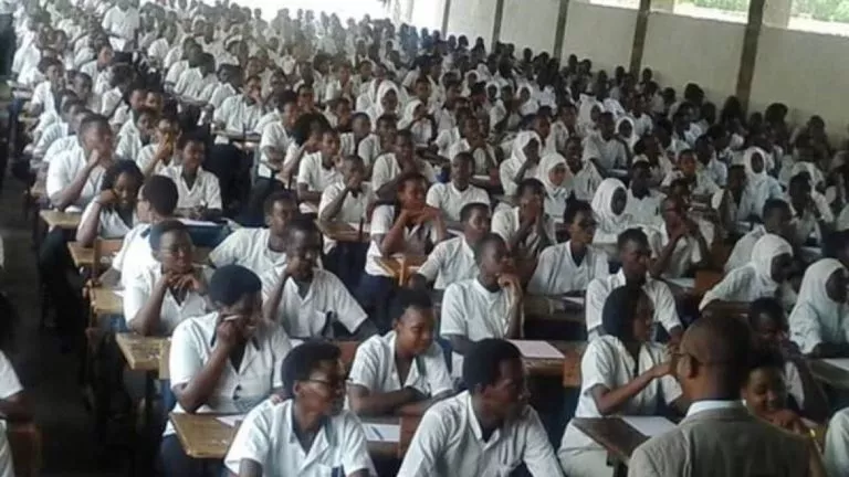 élèves finalistes des écoles privées