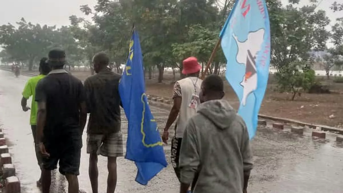 Marche Lamuka : A Kinshasa, les rassemblements des militants se font sous la pluie