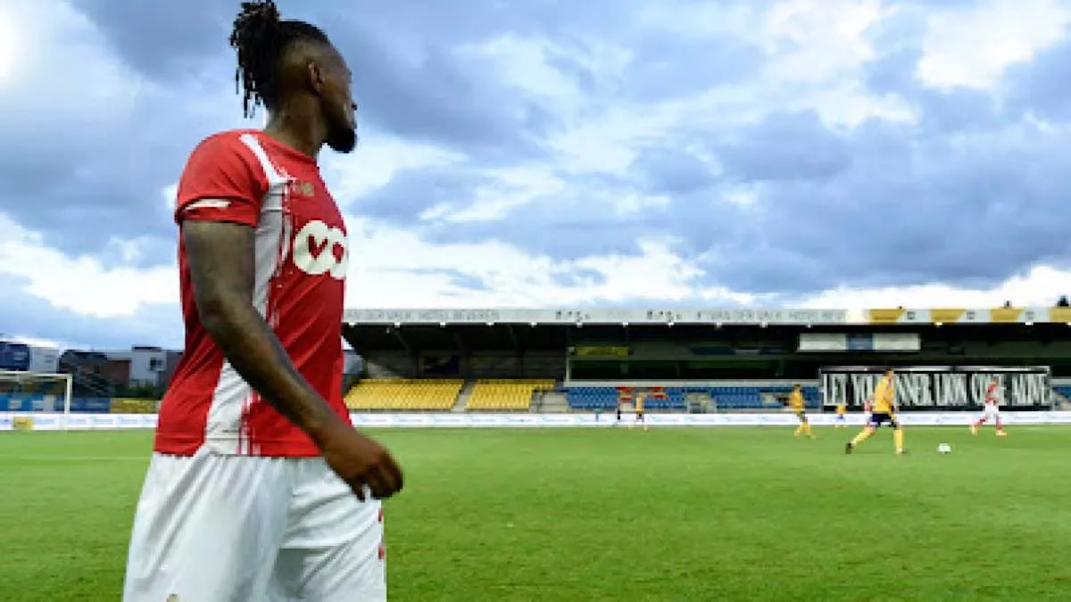 Foot – Mauvaise nouvelle au Standard : le Congolais Samuel Bastien incertain pour 6 à 8 semaines
