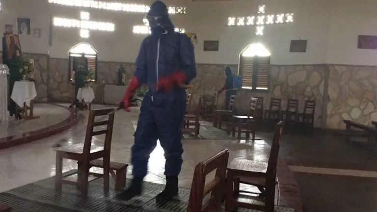Caritas lance une campagne de désinfection des églises à Kabinda