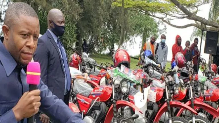 Nord-Kivu : le gouvernement provincial dote le secteur agricole de 108 motos
