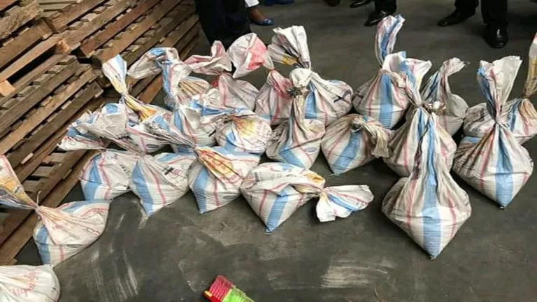 une cargaison de coltan saisie à Bweremana