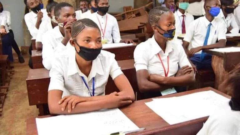 B667914D DBBB 4FA4 BF75 F15196CB31A9