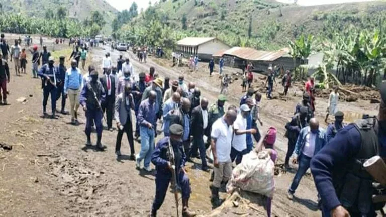 e gouverneur Carly Nzanzu à Sake