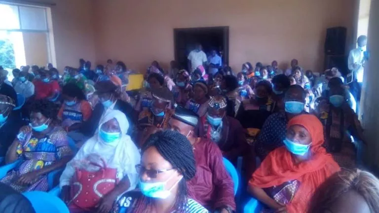 1C12FC4C 2A60 4C27 8D6F FCD9C6633C44