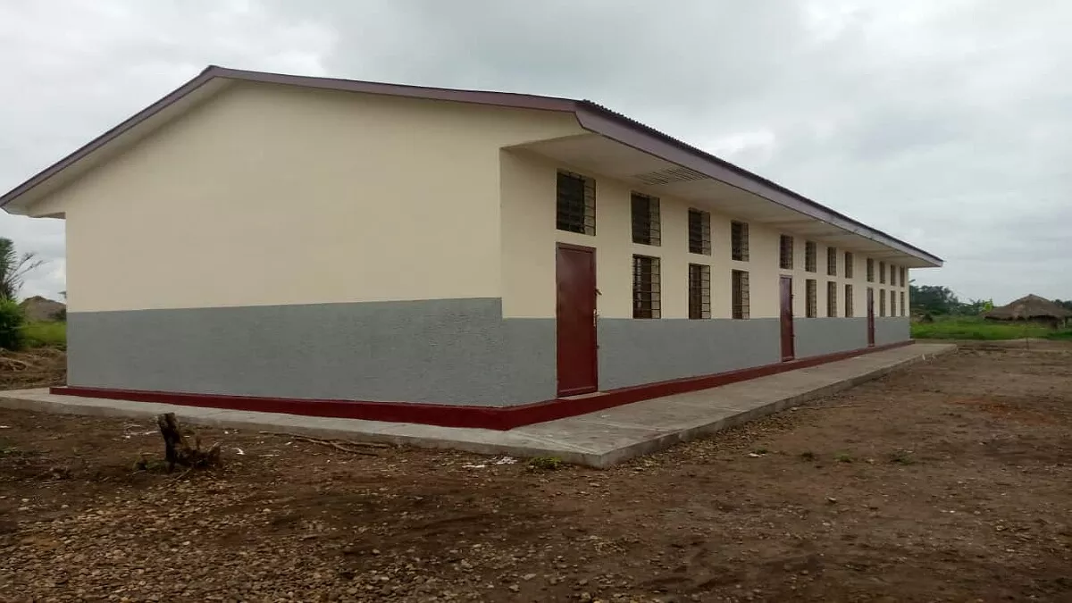 Kasaï Central: L’ ONG nouvelle vision offre une école aux habitants du village Baseke